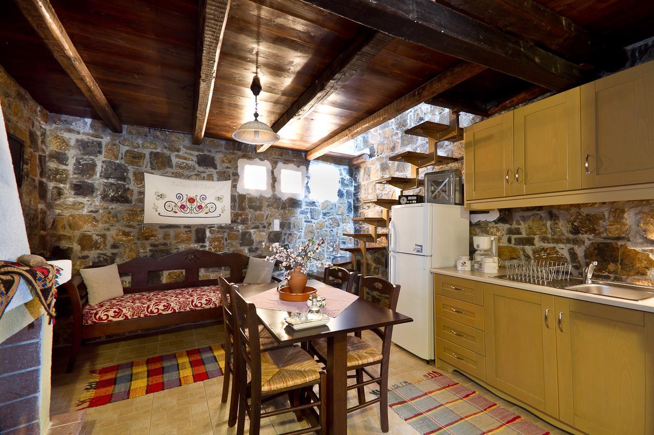 Monastiraki Traditional Guest House Monastirakion  Buitenkant foto