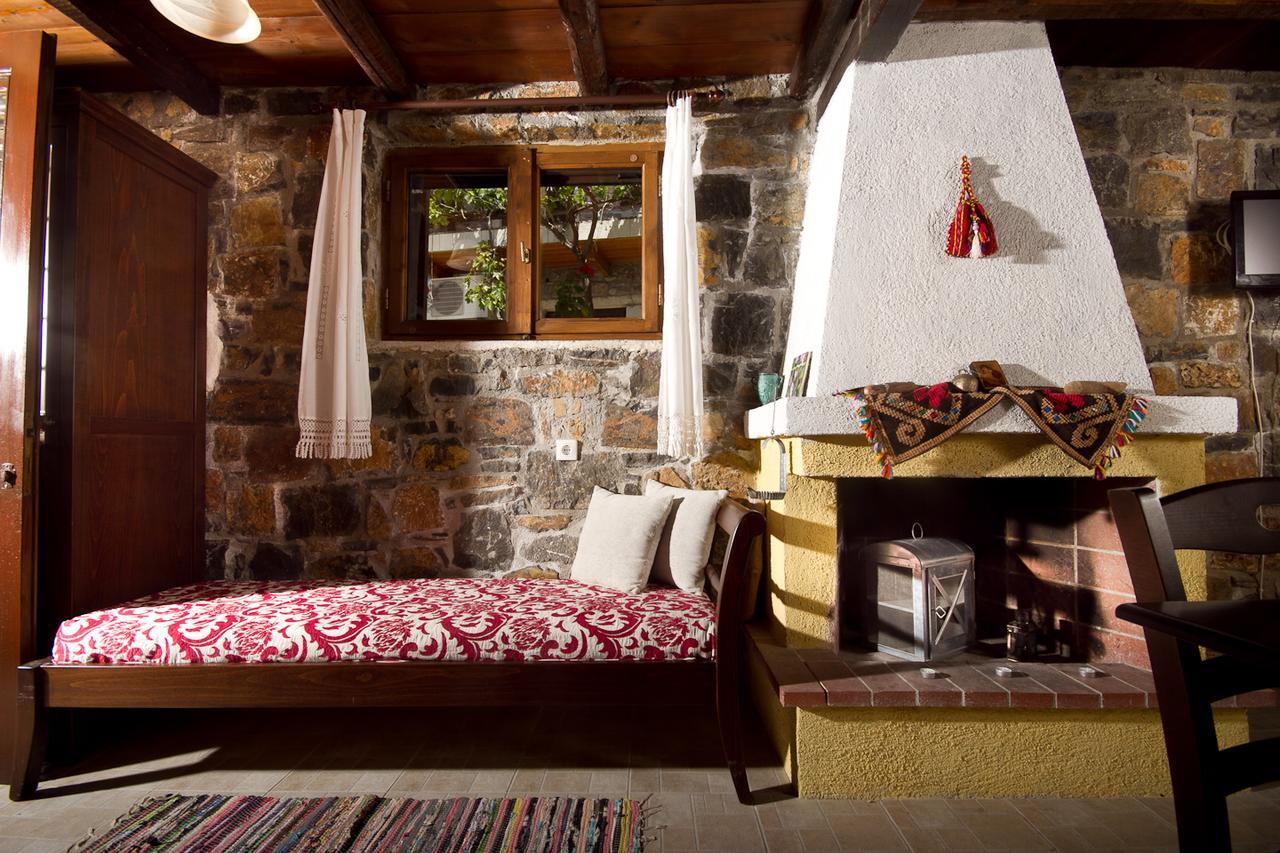 Monastiraki Traditional Guest House Monastirakion  Buitenkant foto