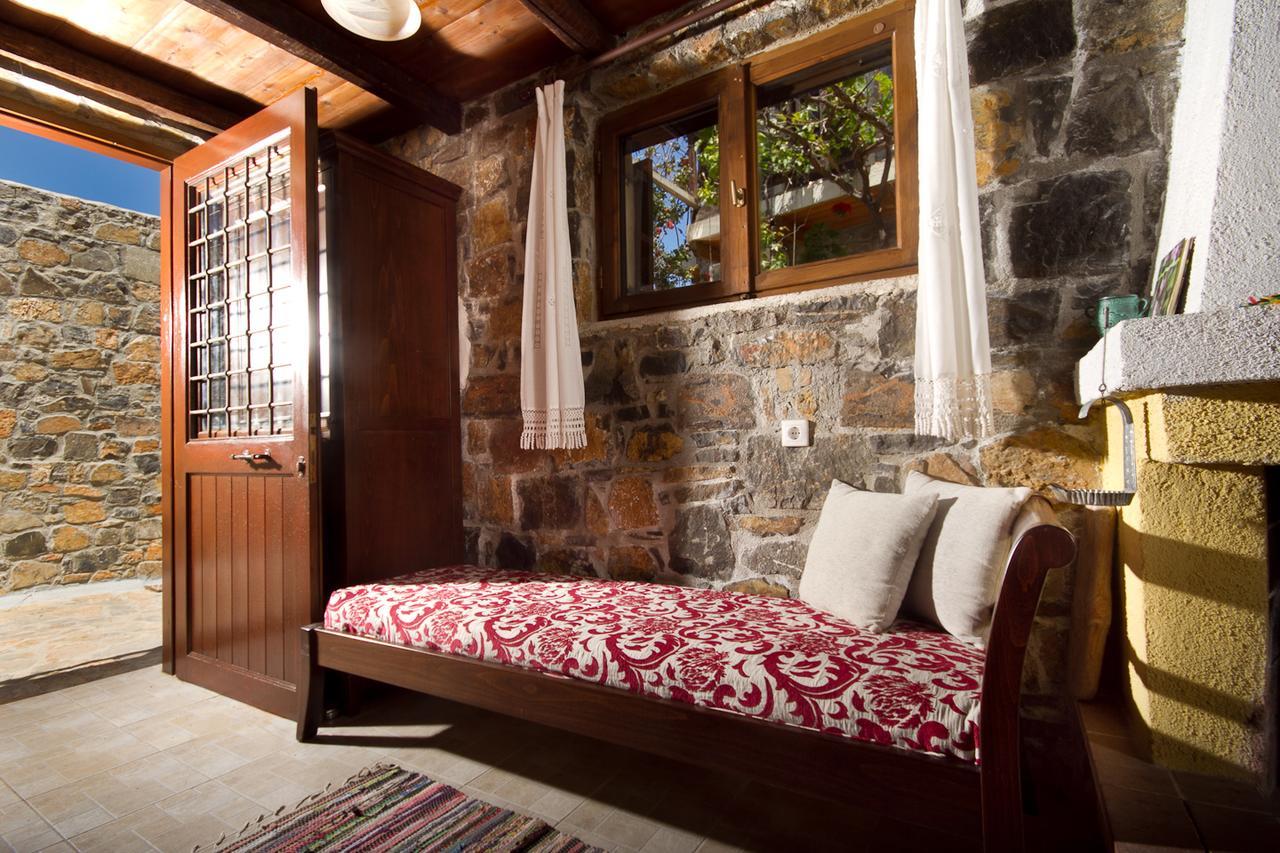 Monastiraki Traditional Guest House Monastirakion  Buitenkant foto
