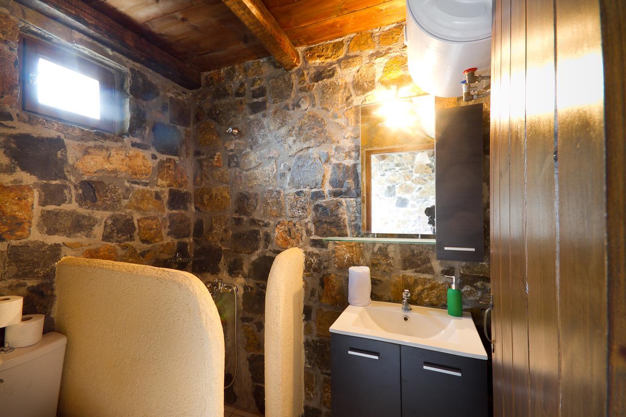 Monastiraki Traditional Guest House Monastirakion  Buitenkant foto
