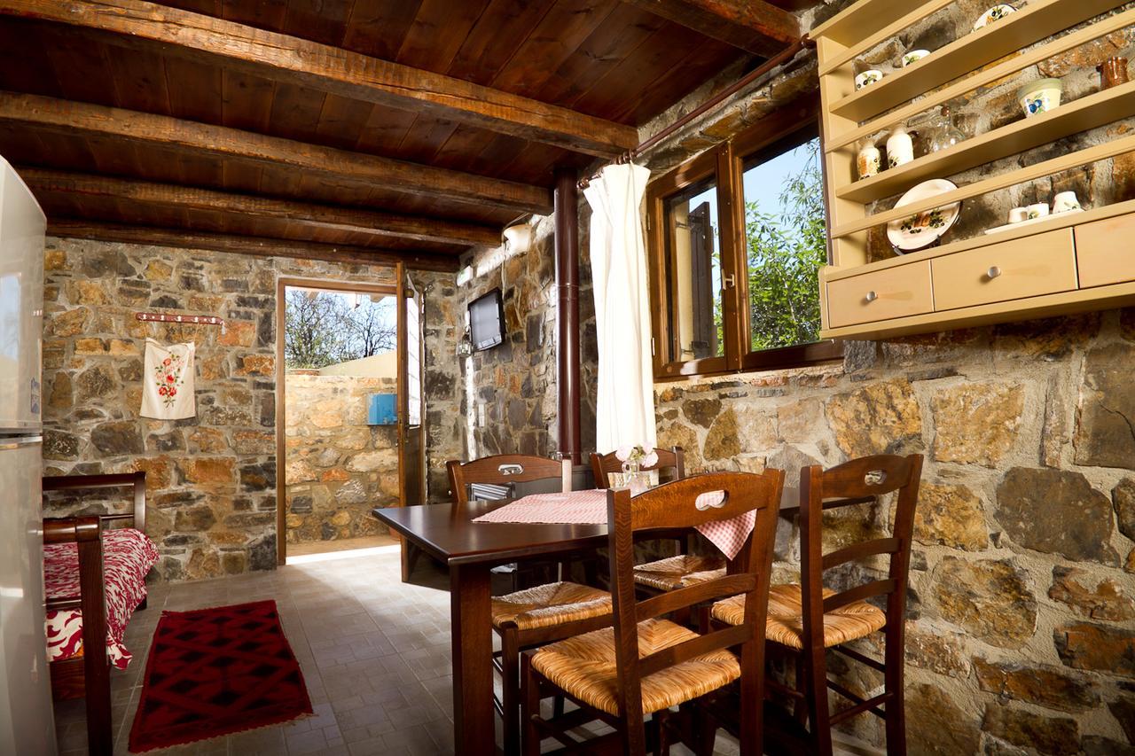Monastiraki Traditional Guest House Monastirakion  Buitenkant foto