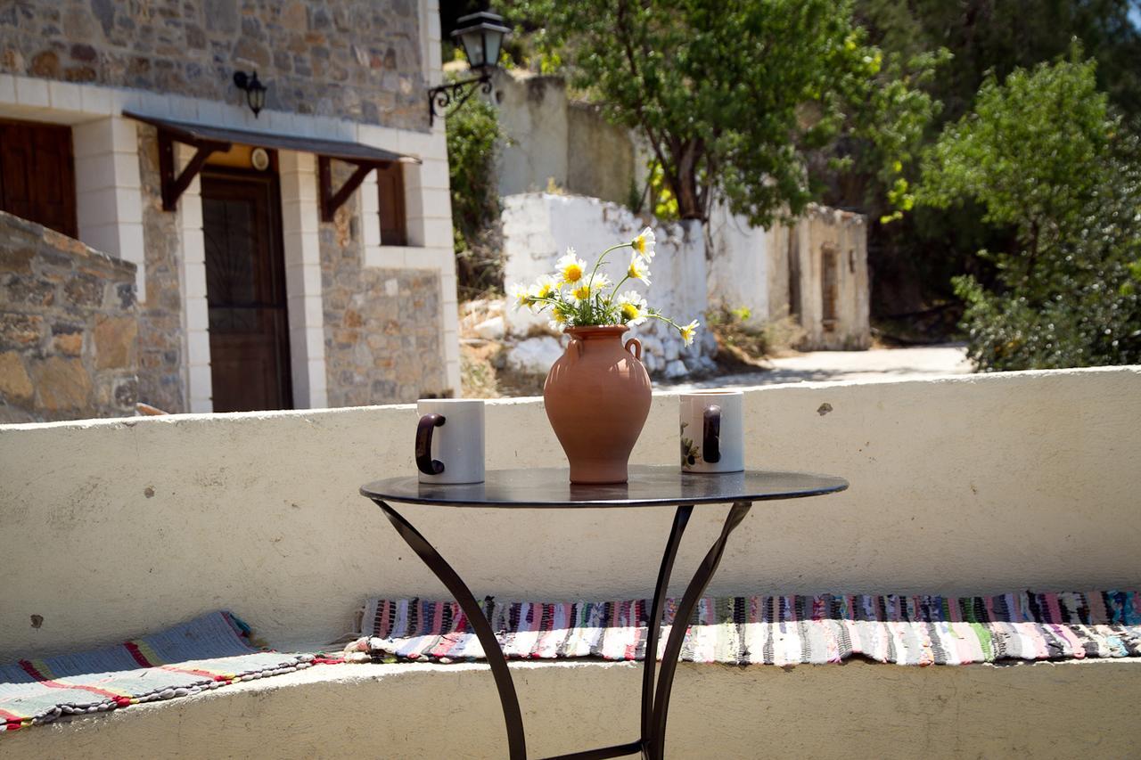 Monastiraki Traditional Guest House Monastirakion  Buitenkant foto